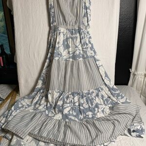 Splendid XS blue & white floral sundress - summery casual adj straps